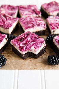 Swirly Cheesecake Brownies Image 2