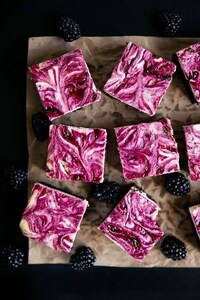 Swirly Cheesecake Brownies Image 4