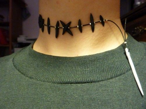 23 Unconventional Choker Necklaces