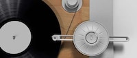 Minimalist Record Players Image 3