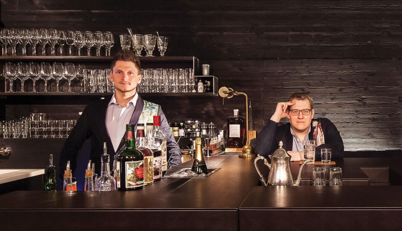 Mini Cocktail Bars