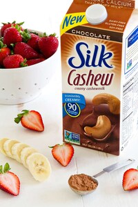 Fruity Chocolate Smoothies Image 2