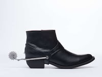 Contemporary Spur Boots Image 5