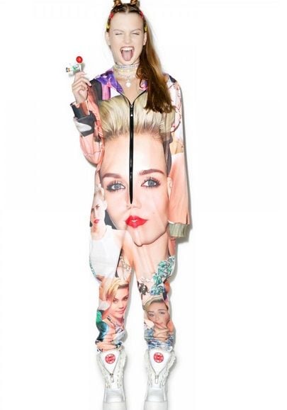 24 Adult Onesie Outfits