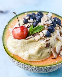 Boozy Smoothie Bowls Image 3