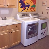 Vintage Video Game Decor Image 3