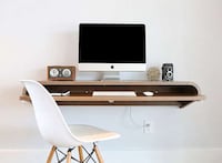 Wall-Mounted Floating Desks Image 2