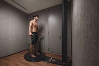 Luxurious High-Tech Gyms Image 2
