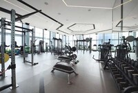 Luxurious High-Tech Gyms Image 3
