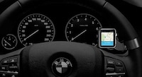 Automotive Smartwatch Mounts Image 4