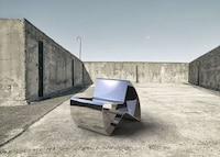 Reversible Carbon Fiber Chairs Image 5