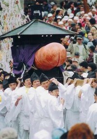 Bizare Fertility Rituals Image 3