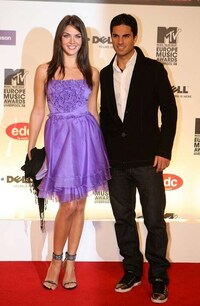 Rockstar Red Carpet Fashion Image 3