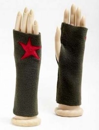 Soviet-Inspired Fashion Image 7