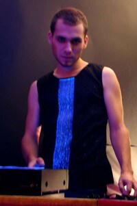 Fiberoptic fashion by LumiGram Image 4