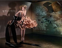 Papercraft Fashion Image 7