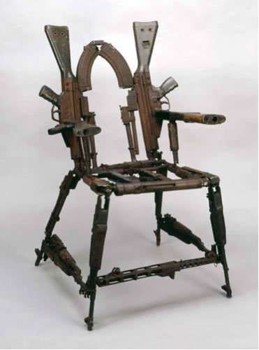 25 Uncomfortable Art Chairs