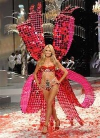 $5M Push-Up Bras Image 6