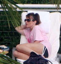 Governor Obsessed Paparazzi Image 4