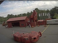 Scandalous Anthropomorphic Hotels Image 5