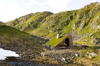 Camouflaged Hunting Cabins Image 3