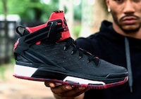 Meaningful Basketball Shoes Image 2