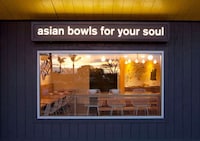 Bowl-Decorated Eateries Image 4