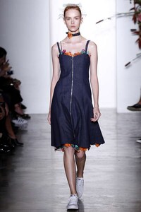 Tropical Bohemian Fashion Image 7