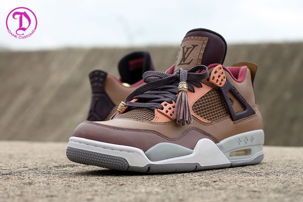 91 Chic Couture Sneakers