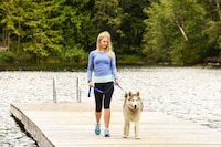 Grippable Leash Attachments Image 7