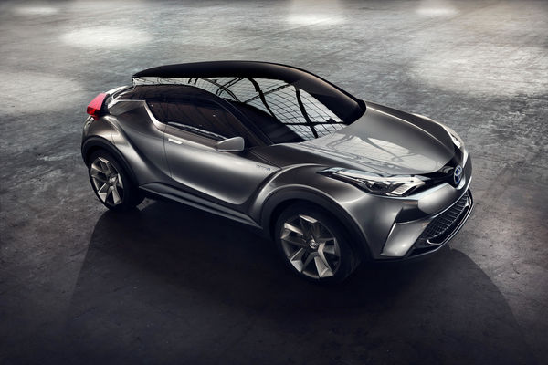 Compact Crossover SUVs