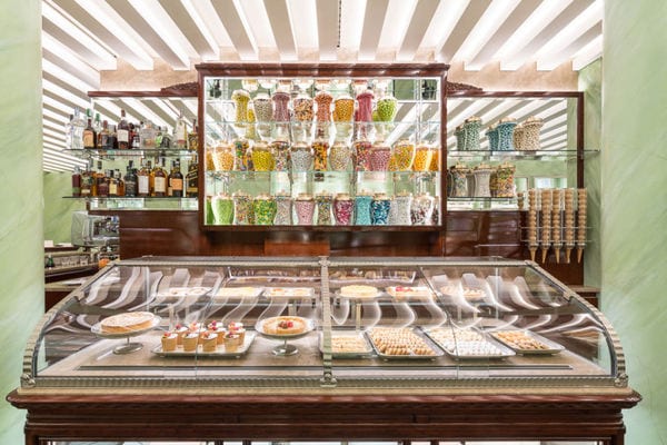 30 Experiential Fashion Marketing Examples