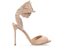 Eco-Friendly Silk Footwear Image 4