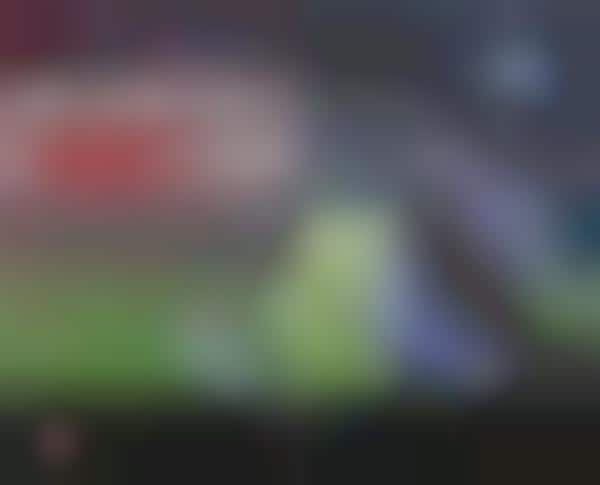 Photo-Sharing Football Apps