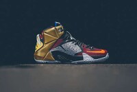 Historic Basketball Sneakers Image 8
