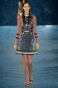 Contemporary Folkloric Fashion Image 2