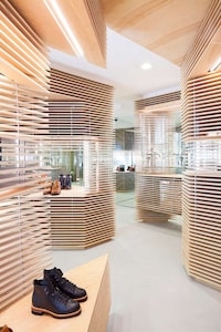 Asymmetrical Wooden Boutiques Image 7