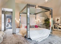 Supermodel-Selected Interior Designs Image 3