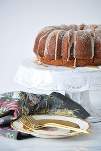 Pumpkin Bunt Cakes Image 3