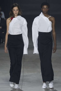 Contemporary Deconstructed Fashion Image 5
