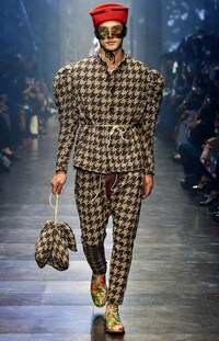 Venetian Carnival Couture Image 8