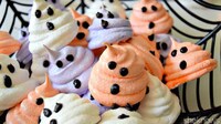 Festive Ghostly Mergingues Image 3