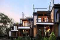 Outdoor Treehouse Resorts Image 7