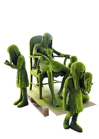 Haunting Moss Sculptures Image 5