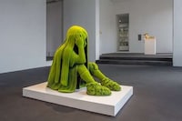 Haunting Moss Sculptures Image 7