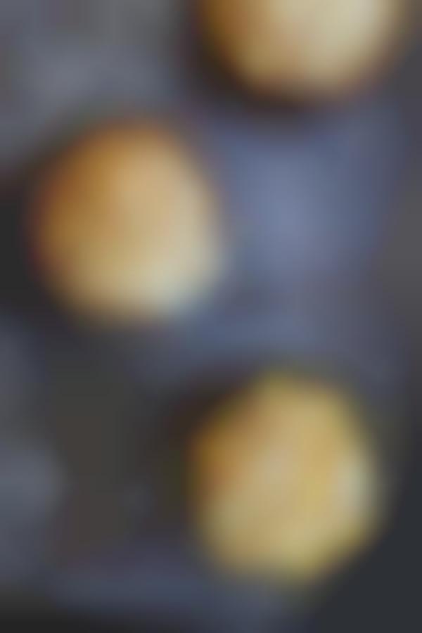 Macaroni-Stuffed Squashes