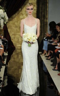 Flapper-Friendly Bridal Couture Image 4