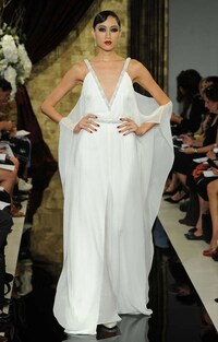 Flapper-Friendly Bridal Couture Image 6