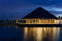 Parasol-Roofed Pavilions Image 2