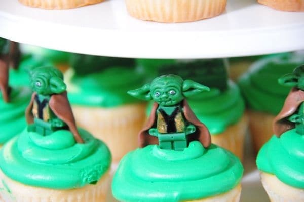 21 Star Wars Desserts